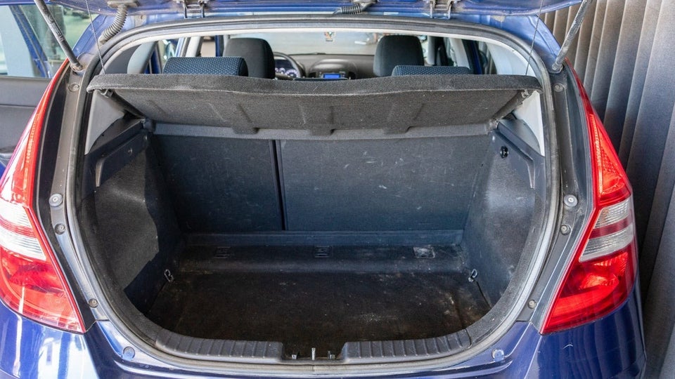 Hyundai i30 1,6 CRDi 90 Blue Drive 5d