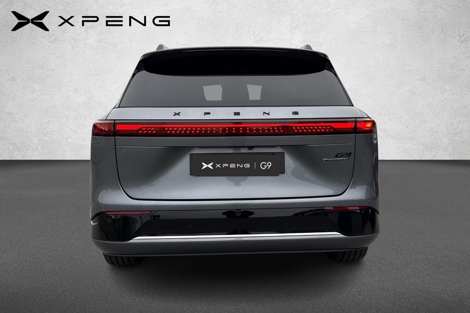Xpeng G9 Performance 5d