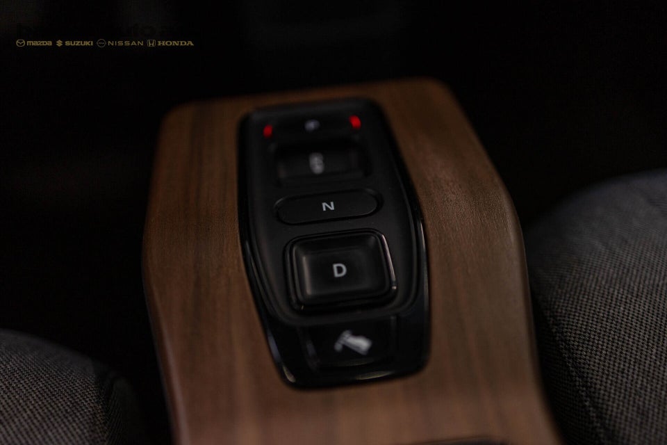 Honda e Advance 5d