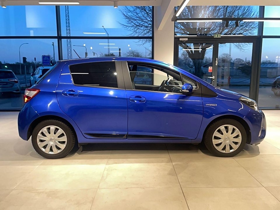 Toyota Yaris 1,5 Hybrid H2 Premium e-CVT 5d