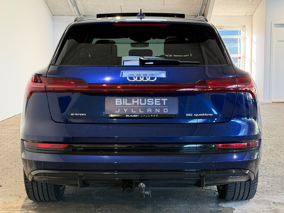 Audi e-tron 50 S-line quattro 5d