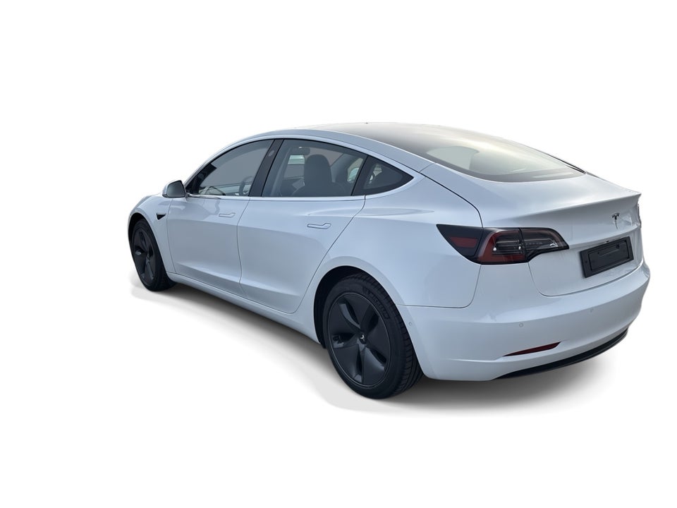 Tesla Model 3 Standard Range+ RWD 4d