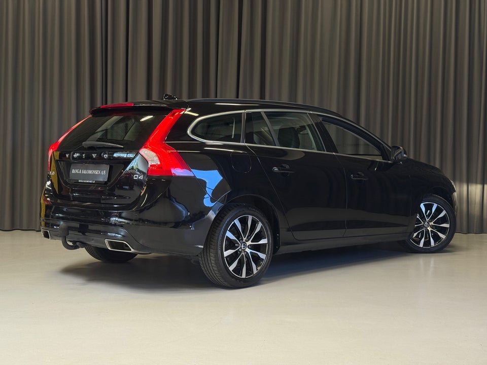 Volvo V60 2,0 D4 190 Momentum aut. 5d