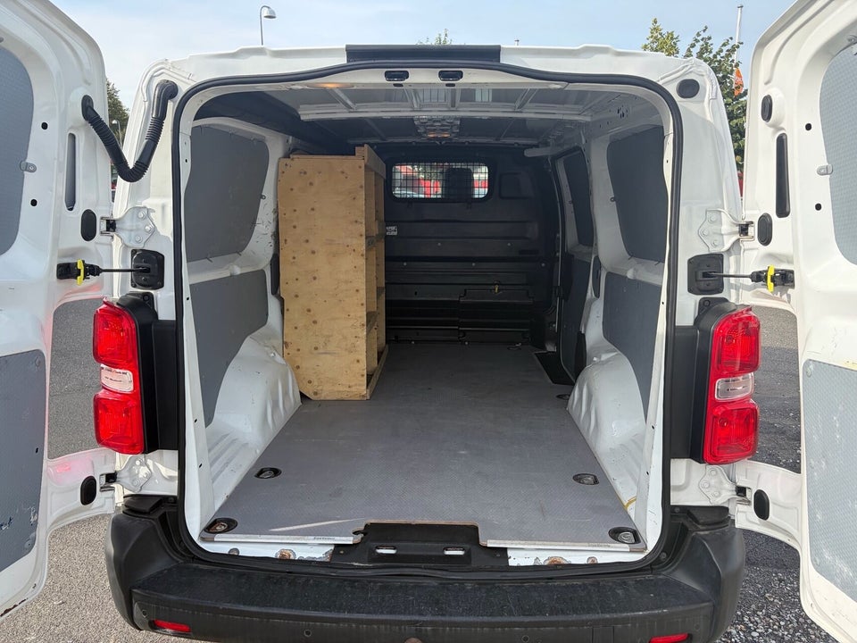 Toyota ProAce 2,0 D 120 Long Comfort 5d