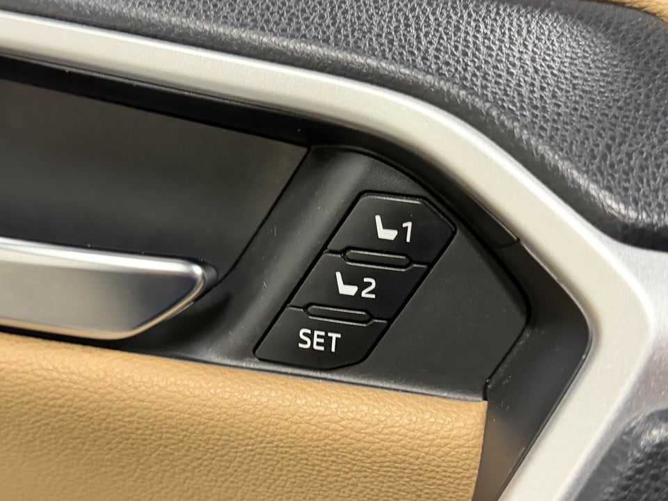 Toyota RAV4 2,5 Hybrid H4 MDS 5d