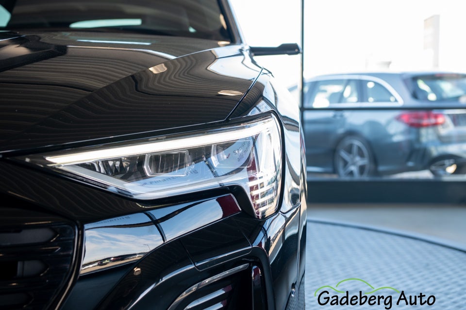 Audi Q8 e-tron 55 S-line Sportback quattro 5d
