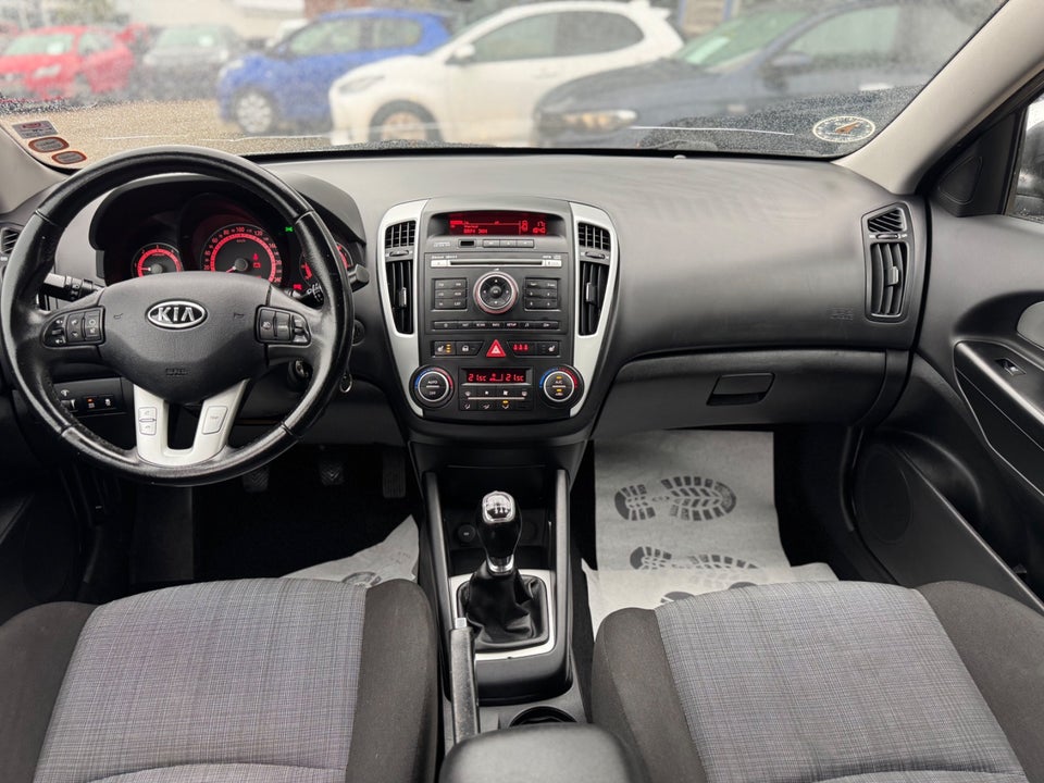 Kia Ceed 1,6 CRDi 90 Active 5d