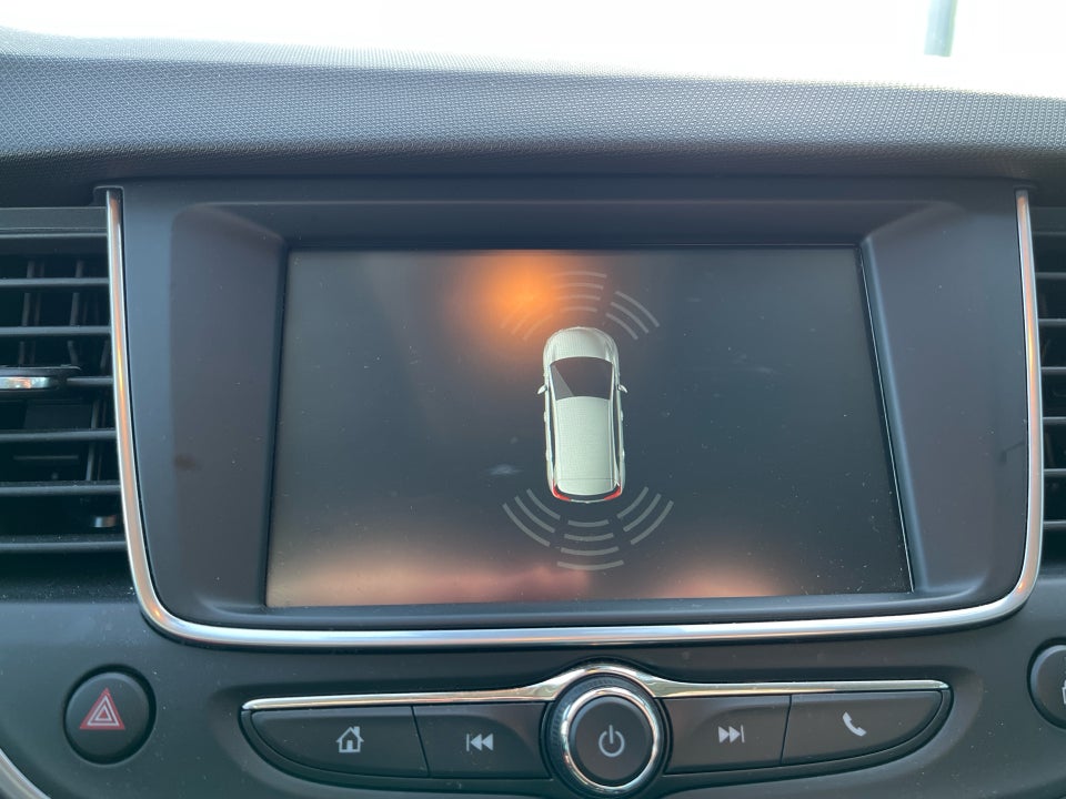 Opel Crossland X 1,2 T 130 Elegance aut. 5d