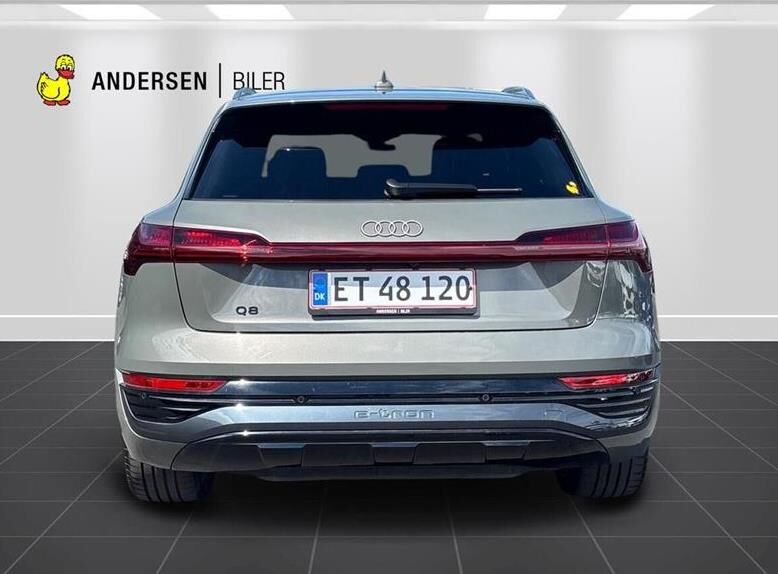 Audi Q8 e-tron 55 Prestige quattro 5d
