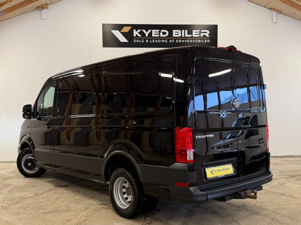VW Crafter 35 2,0 TDi 177 Kassevogn L3H1 aut.
