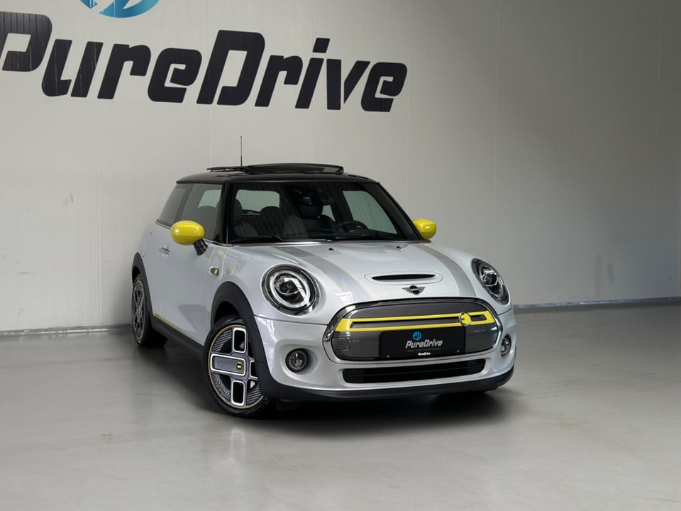 MINI Cooper SE Experience 3d