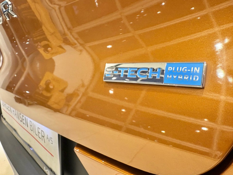 Renault Captur 1,6 E-Tech Intens 5d