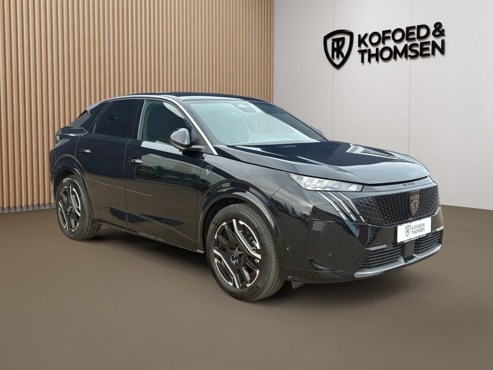 Peugeot e-3008 77 GT 5d