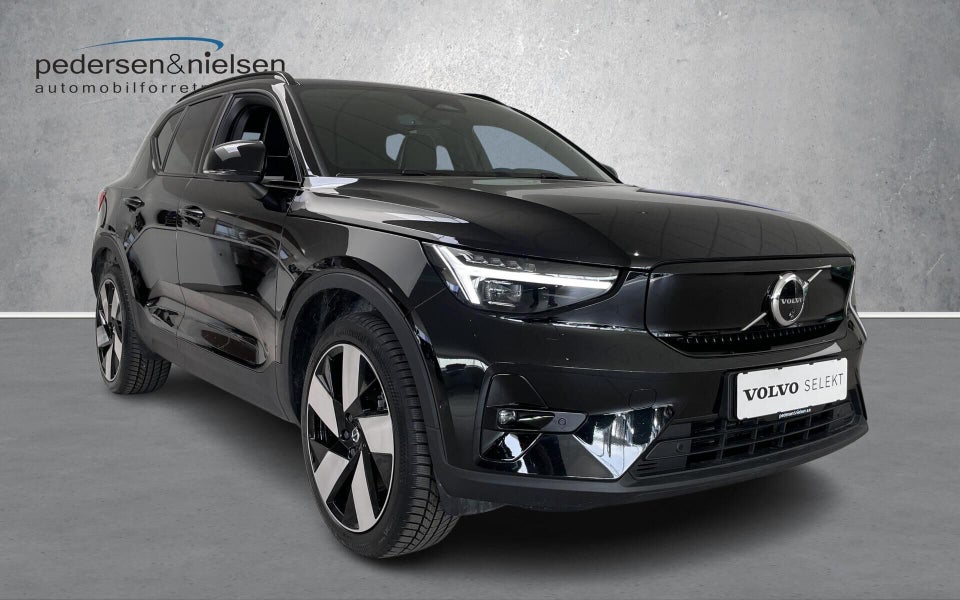 Volvo EX40 Extended Range Plus 5d