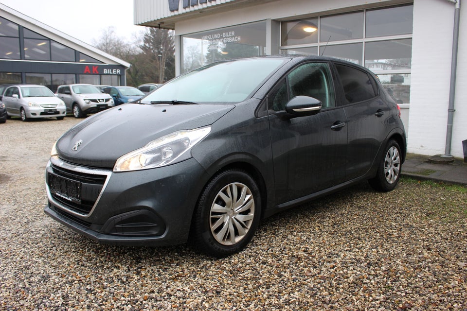 Peugeot 208 1,6 BlueHDi 100 Envy 5d