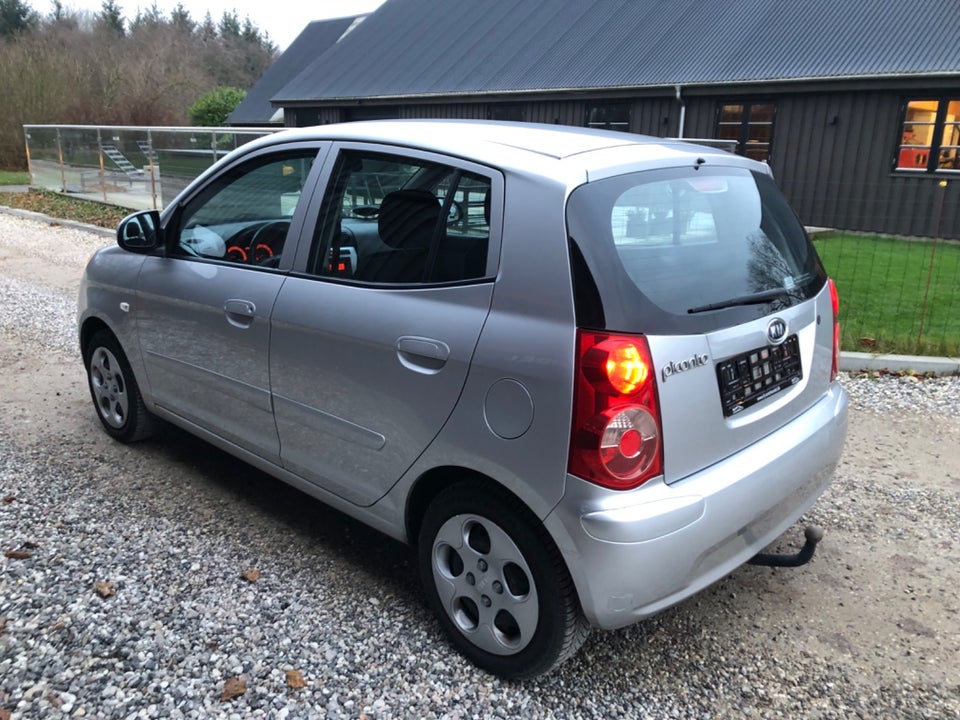 Kia Picanto 1,1 Exclusive 5d