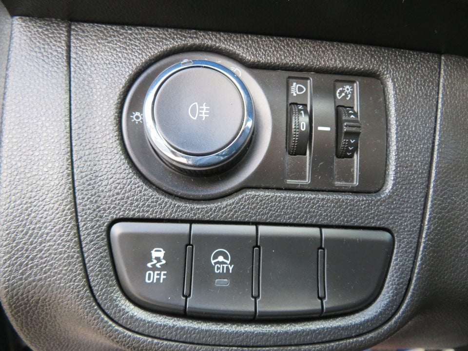 Opel Karl 1,0 Enjoy 5d