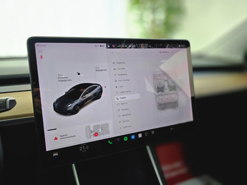 Tesla Model 3 Performance AWD 4d