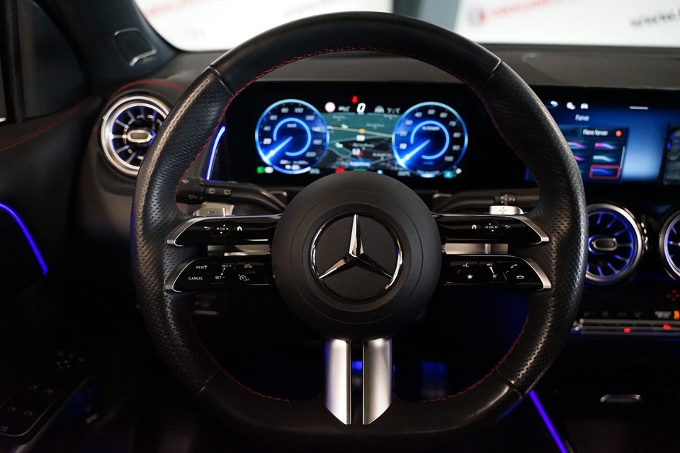 Mercedes EQB300 AMG Premium 4Matic 5d