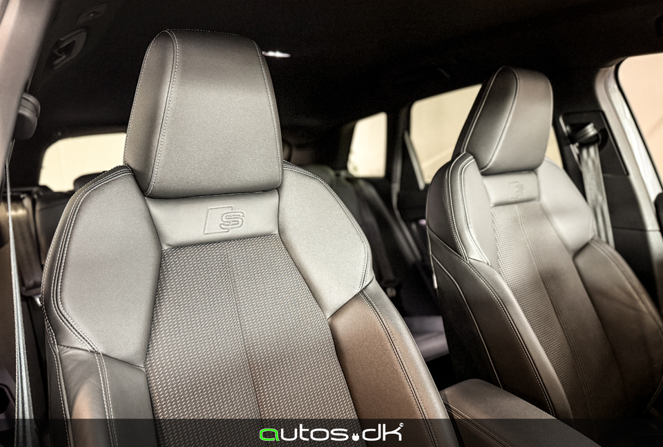 Audi Q4 e-tron 40 S-line 5d