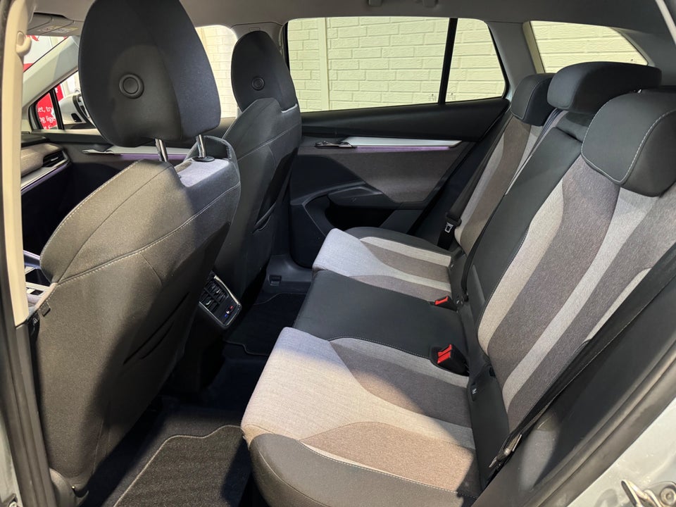 Skoda Enyaq 60 iV Lodge 5d