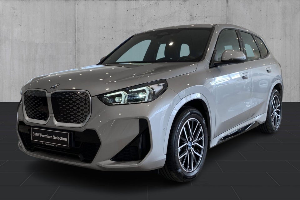 BMW iX1 eDrive20 M-Sport 5d