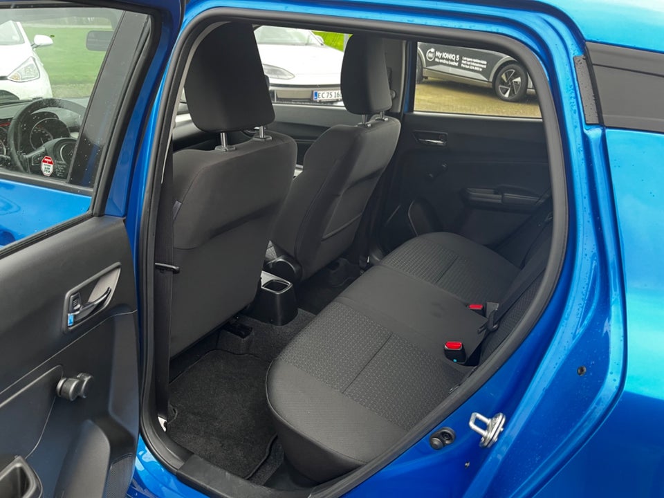 Suzuki Swift 1,2 Dualjet Club 5d