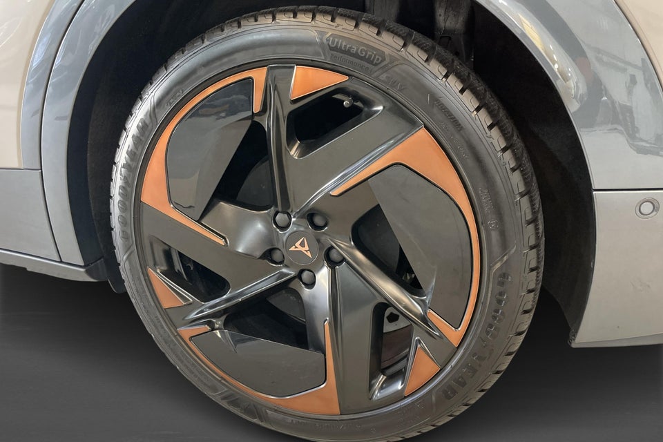 Cupra Tavascan 77 Adrenaline 5d