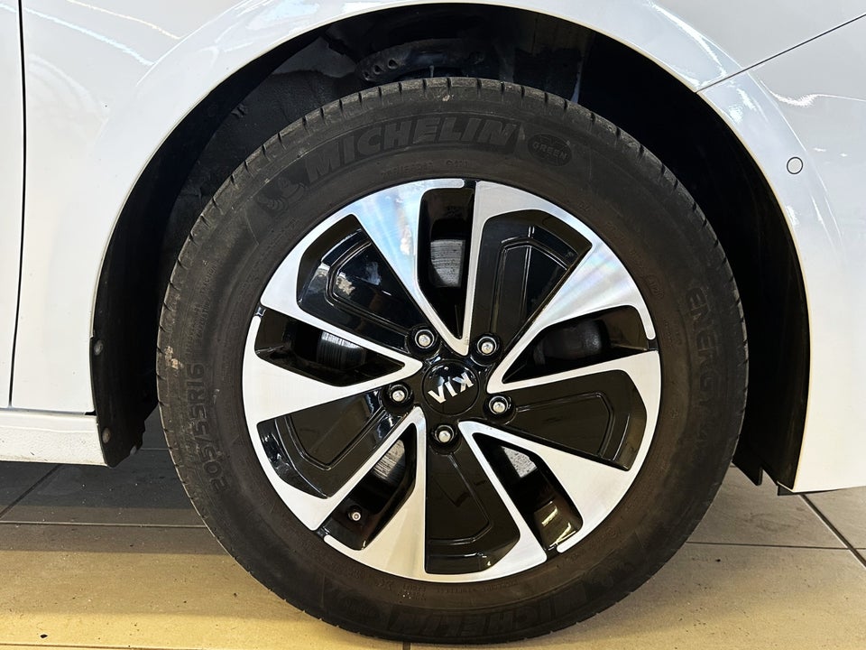 Kia Ceed 1,6 PHEV Upgrade+ SW DCT 5d