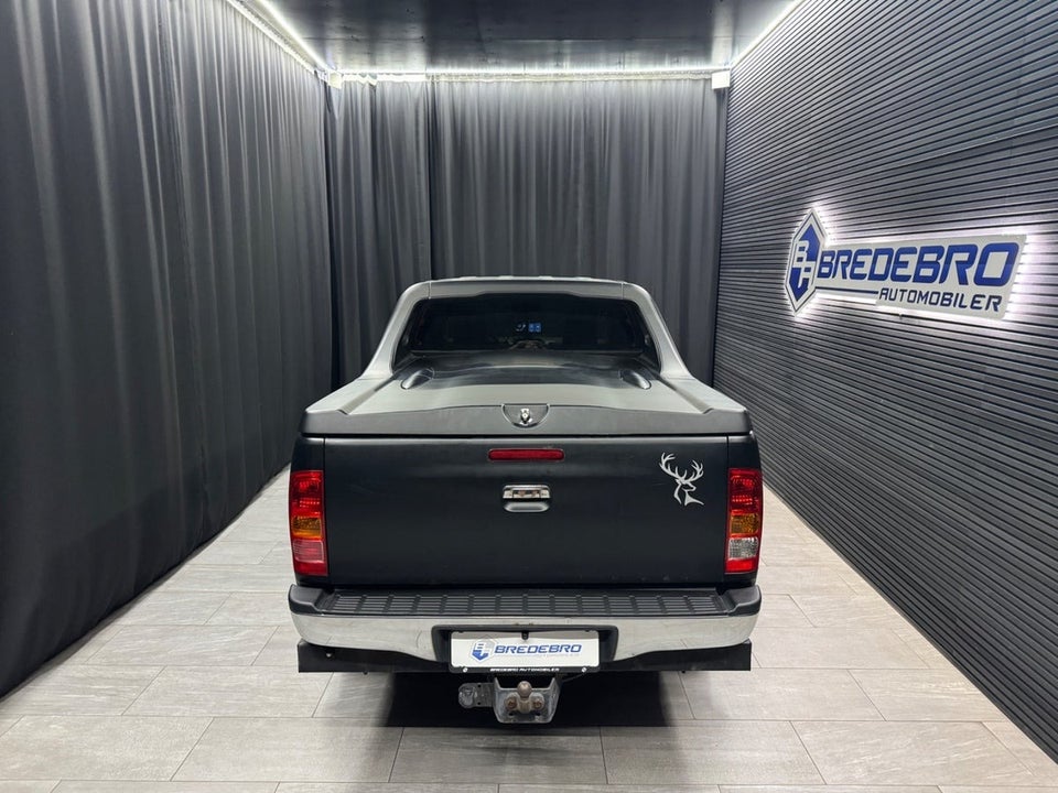 Toyota HiLux 3,0 D-4D Db.Kab 4x4 SR5 4d