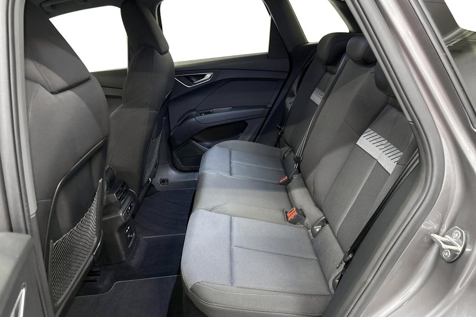 Audi Q4 e-tron 40 Attitude 5d