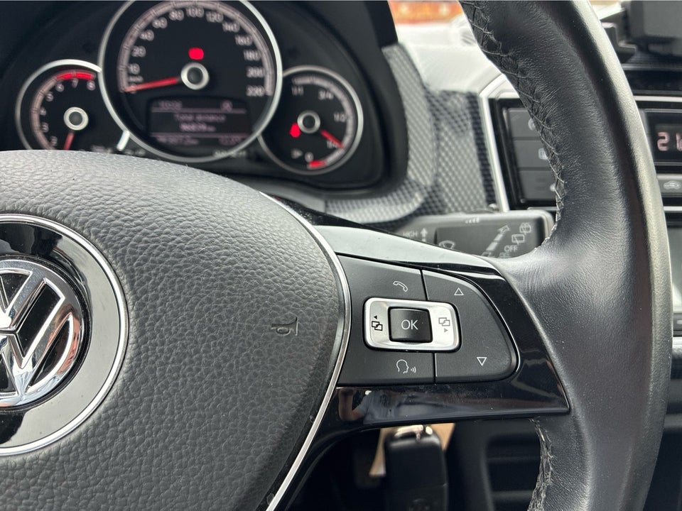 VW Up! 1,0 MPi 60 Move Up! BMT 5d