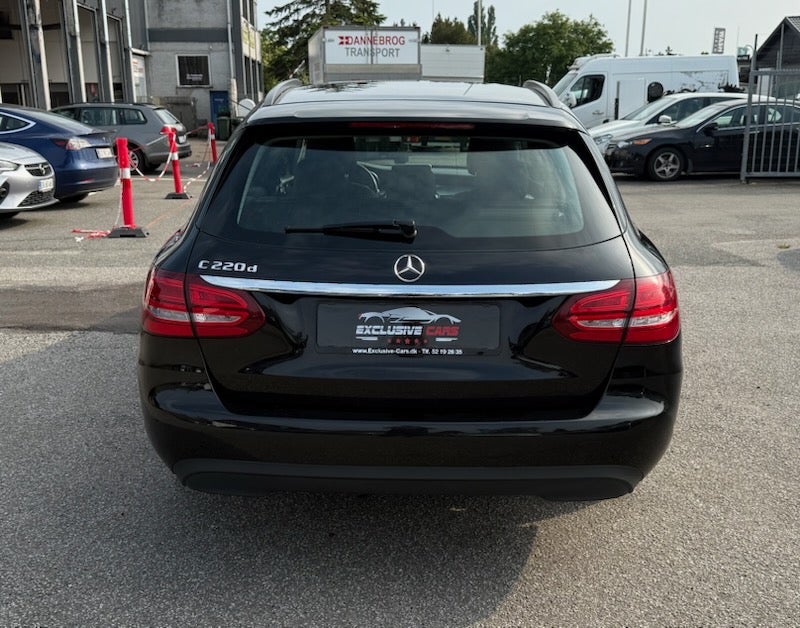 Mercedes C220 d 2,2 Avantgarde stc. aut. 5d