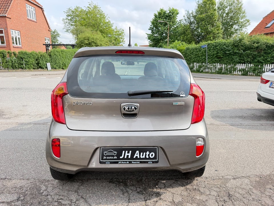 Kia Picanto 1,0 World Cup Eco Clim 5d