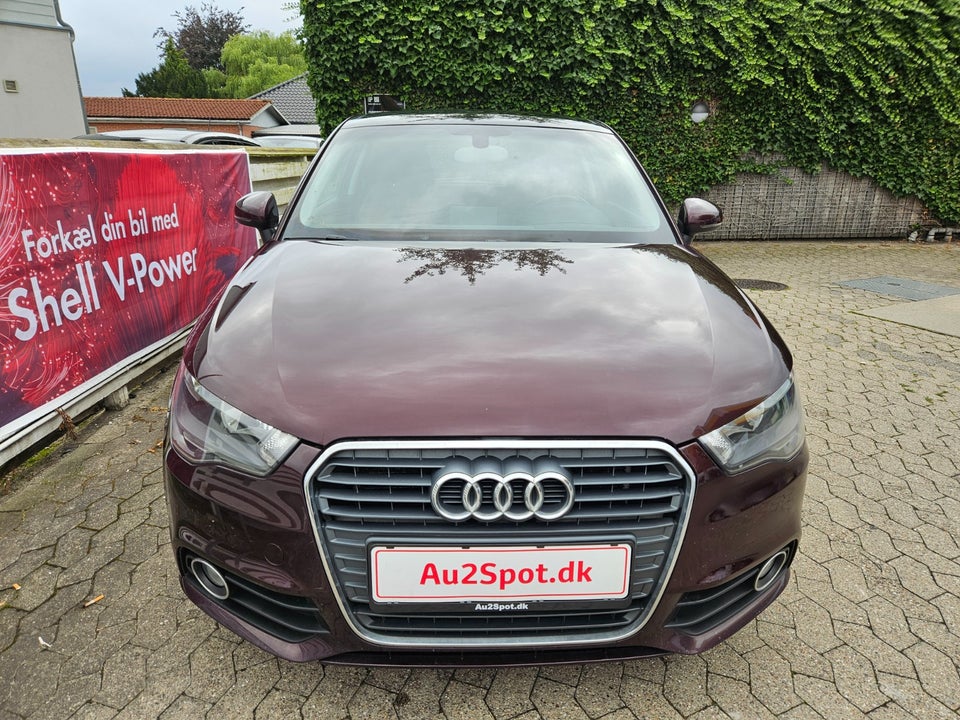 Audi A1 1,4 TFSi 122 Attraction 3d