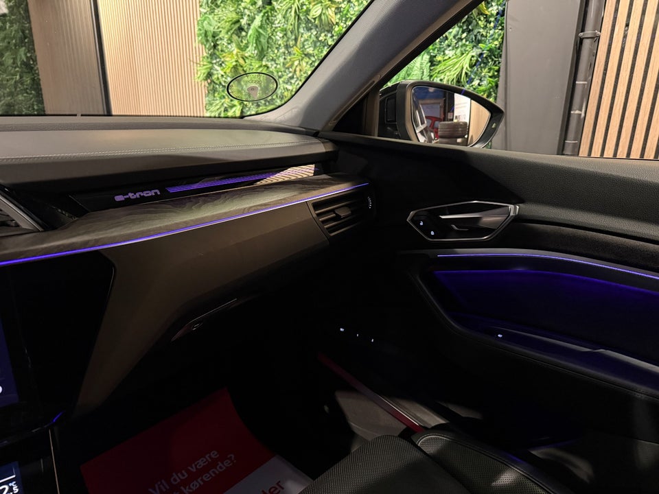 Audi e-tron 55 Advanced quattro 5d