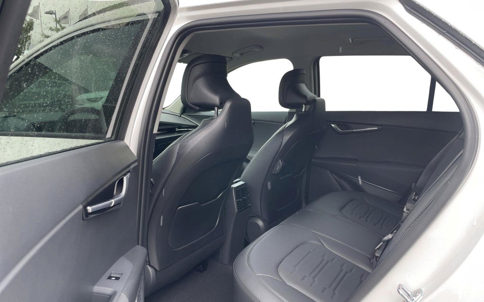Kia Niro 64 EV Prestige 5d