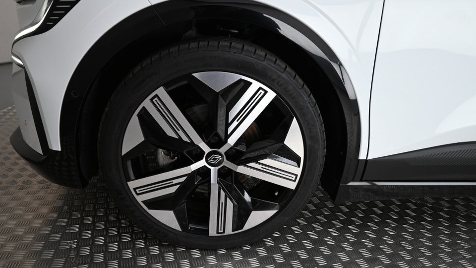 Renault Megane E-Tech 60 Iconic 5d