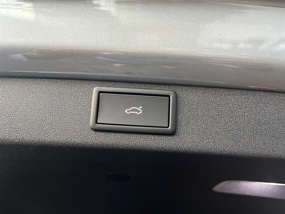 Skoda Enyaq 85 iV Selection 5d