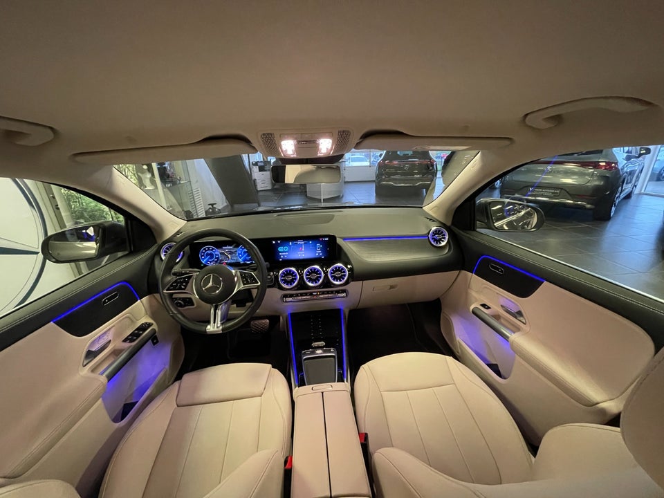 Mercedes EQA250+ Progressive Advance 5d