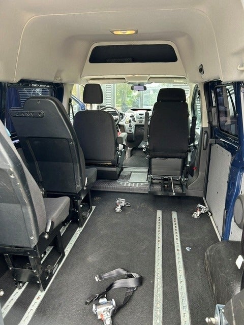 Ford Transit Custom Kombi 310 L1 2,0 TDCi 130 Ambiente aut.