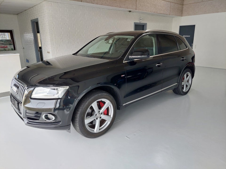 Audi Q5 3,0 TDi 245 quattro S-tr. Van 5d