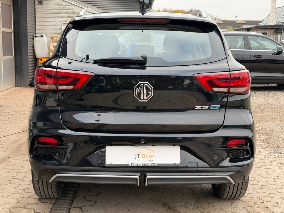 MG ZS 50 Luxury 5d