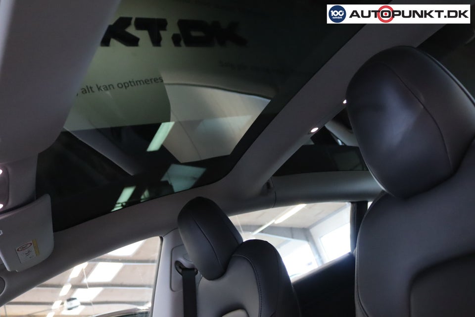 Tesla Model 3 Performance AWD 4d