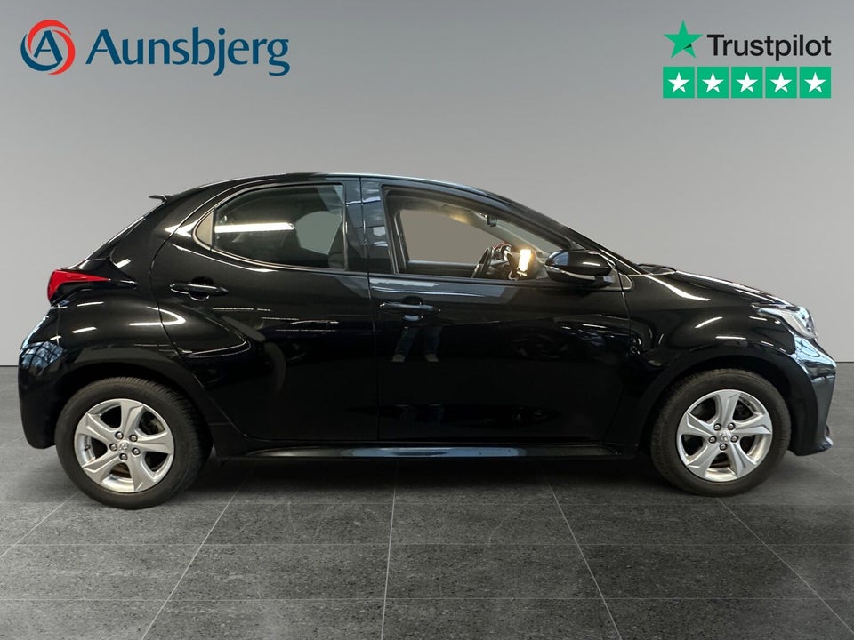 Toyota Yaris 1,5 Hybrid Active Tech+ e-CVT 5d