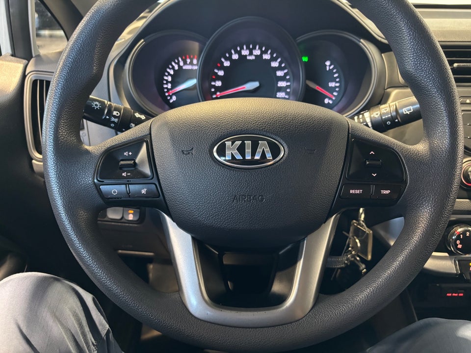 Kia Rio 1,2 CVVT Active 5d