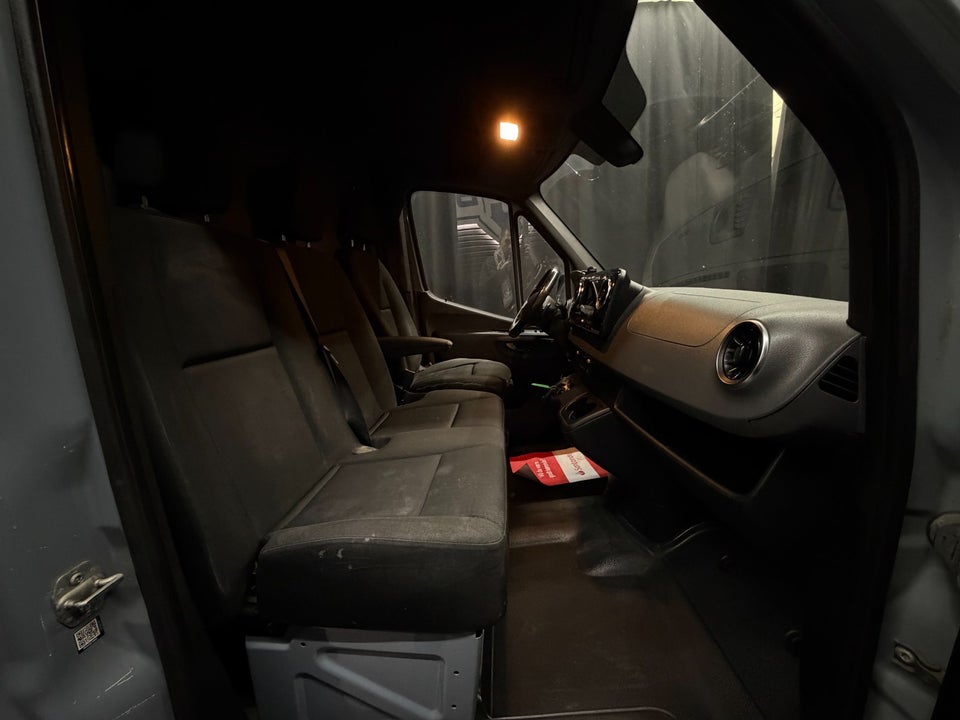 Mercedes Sprinter 316 2,2 CDi A2 Kassevogn aut. RWD