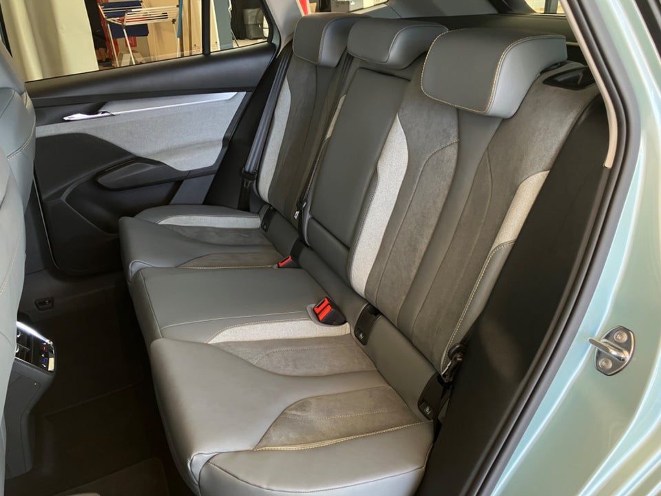 Skoda Enyaq 80 iV Lounge 5d