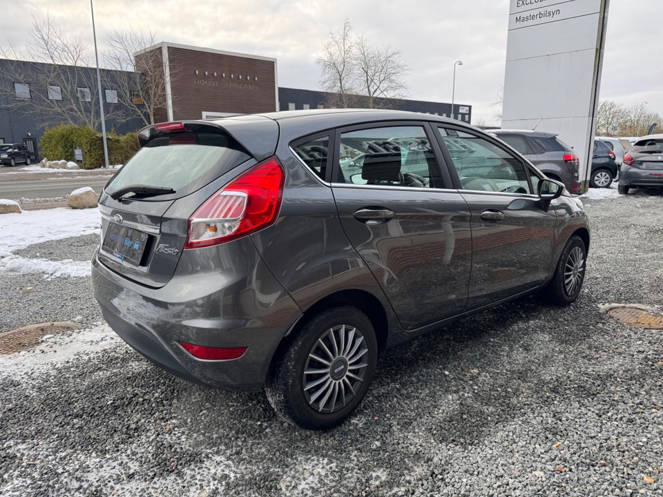 Ford Fiesta 1,0 EcoBoost Titanium 5d