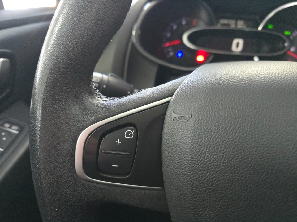 Renault Clio IV 1,5 dCi 90 Limited 5d